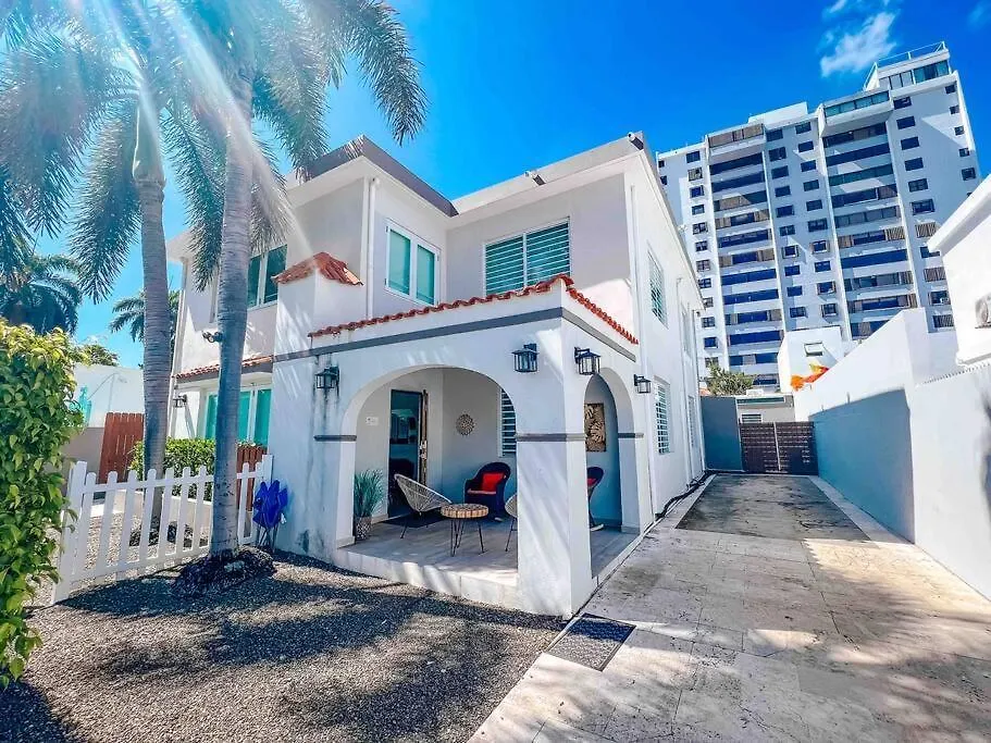 Апартаменты La Casona 1 Modern House Near Ocean Park Сан-Хуан Пуэрто-Рико