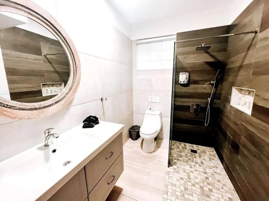 Апартаменты La Casona 1 Modern House Near Ocean Park Сан-Хуан